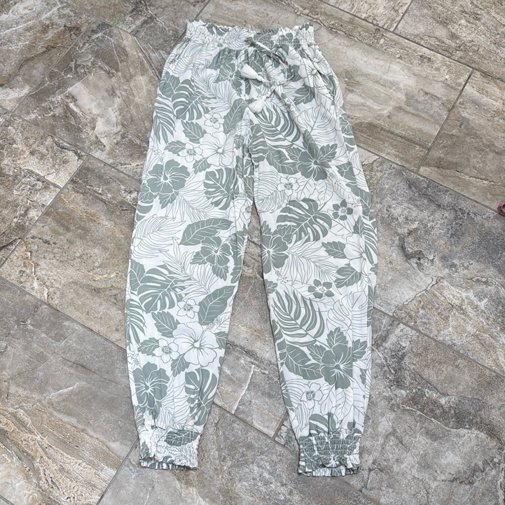 Ocean Drive Floral Joggers Sz M